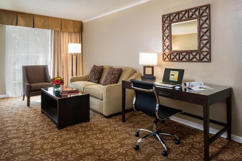 Hotel Creekside Inn