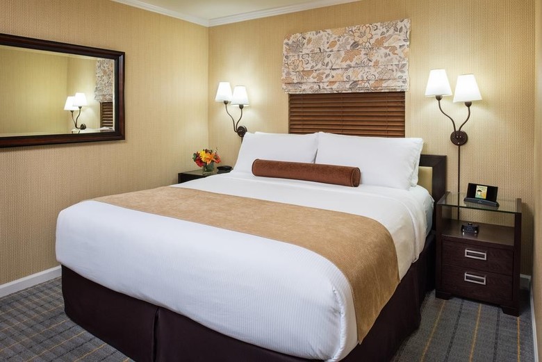 Hotel Creekside Inn