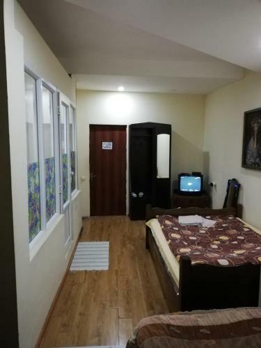 Hostal Tacima Guest House