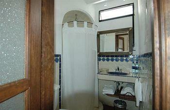Los Agaves Hotel
