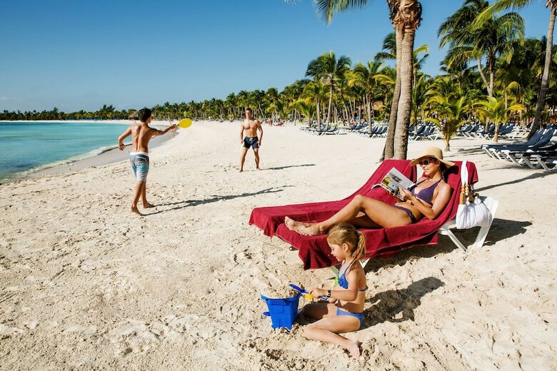 Hotel Barcelo Maya Caribe