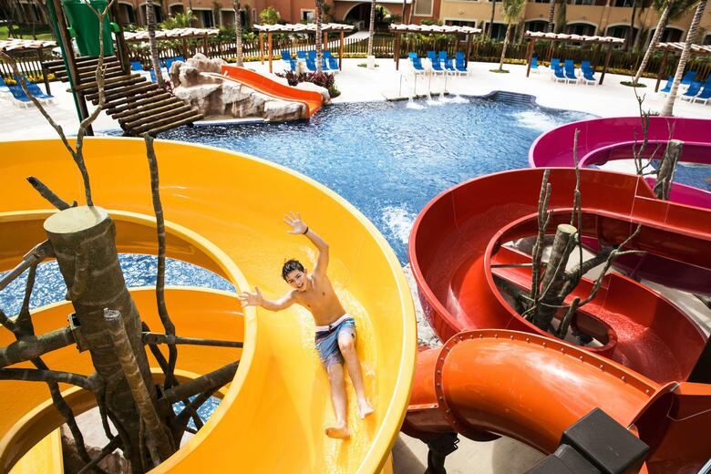 Hotel Barcelo Maya Caribe