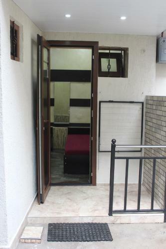 Nati Mero Apartment