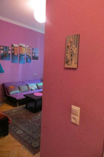 Apartamento Violaceous Rooms