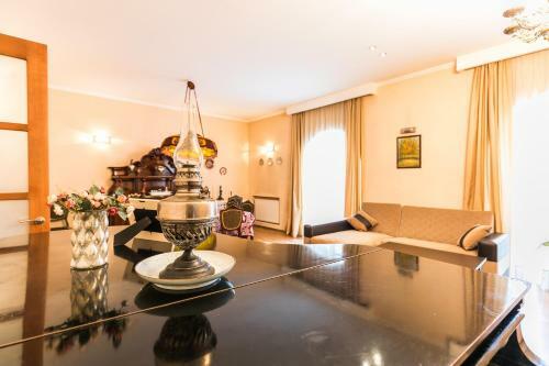 Apartment At 12 Baratashvili Street