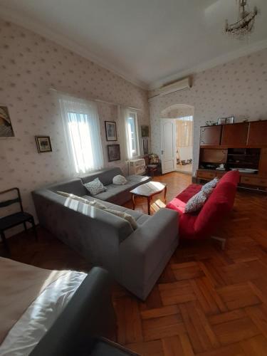 Apartment On Sultnishani In Old Tbilisi