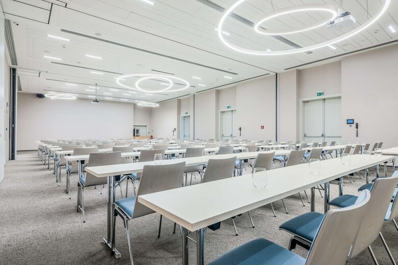 Park Inn By Radisson Danube Hotel