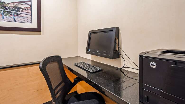 Hotel Best Western Orange County Airport North