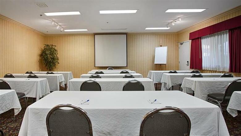 Hotel Best Western Orange County Airport North