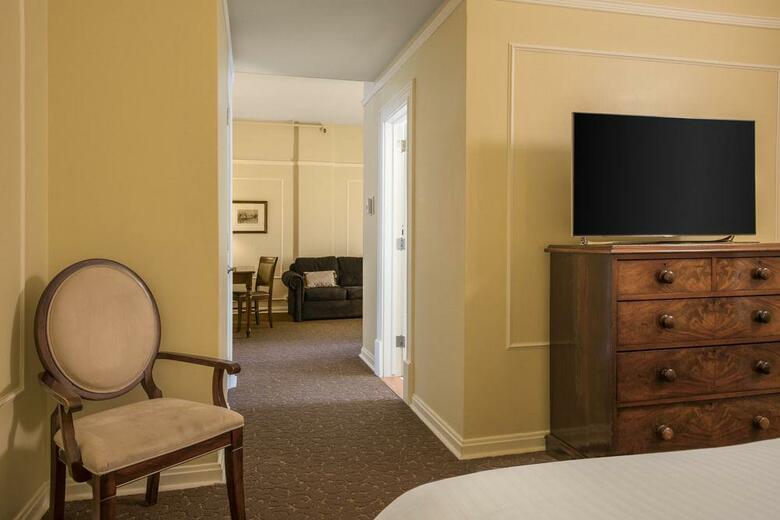 Oxford Hotel
