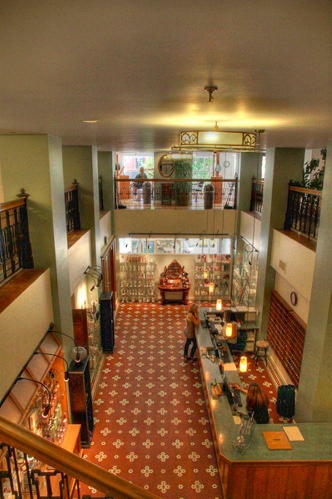 Oxford Hotel