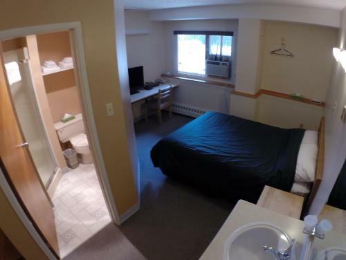 Hotel The Griz Inn By Park Vacation Management
