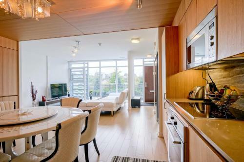 Hydewest - Iceboat Terrace Furnished Townhome