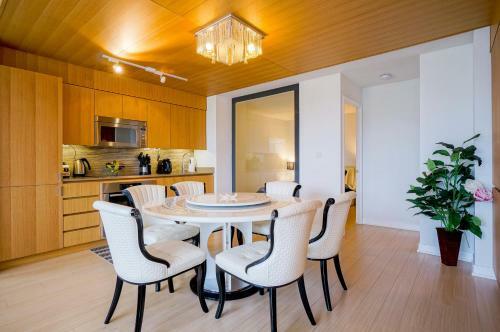Hydewest - Iceboat Terrace Furnished Townhome