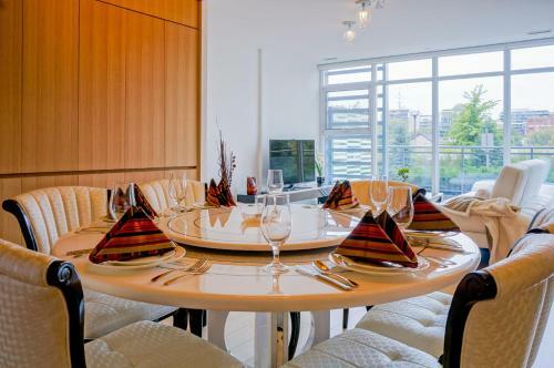 Hydewest - Iceboat Terrace Furnished Townhome