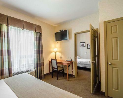 Hotel Quality Inn & Suites Grand Prairie