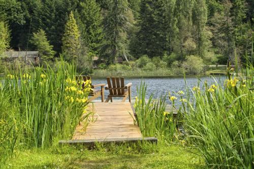 Hotel Cusheon Lake Resort