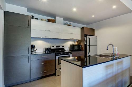 Aparthotel Condos H�tel Val-des-neiges - Le C�leste