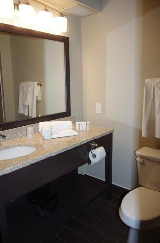 Hotel Best Western Plus Lacombe Inn And Suites