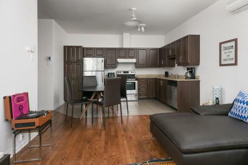 Apartamento Two-bedroom On Boulevard Saint-laurent Apt 206