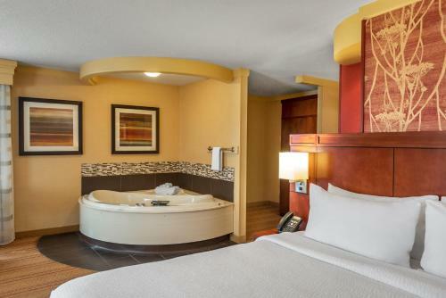 Hotel Courtyard By Marriott Waterloo St. Jacobs