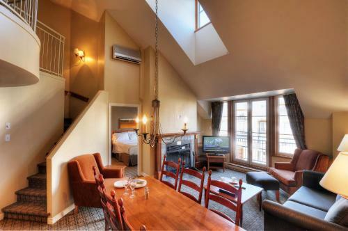 Hotel Place Saint Bernard Mont Tremblant