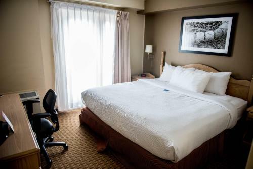 Hotel Travelodge Suites By Wyndham Moncton