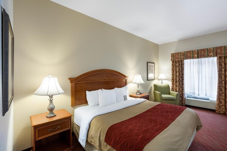 Hotel Comfort Inn