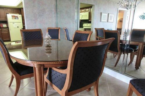 Creciente #313n Apartment