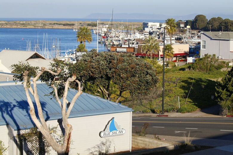 Hotel Blue Sail Inn