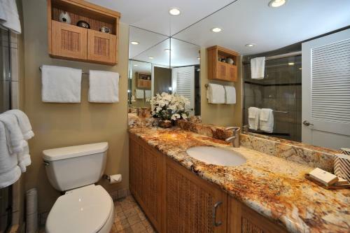 Hotel Hale Pau Hana Resort Llc
