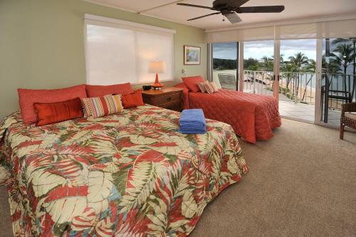Hotel Hale Pau Hana Resort Llc