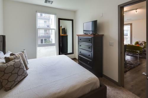 G Street Apartment By Stay Alfred