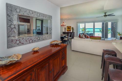 Apartamento True Beachfront Condo - Corazon