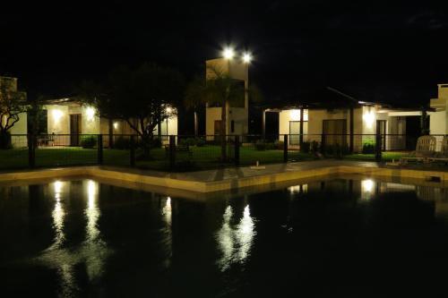 Lodge Caba�as El Origen