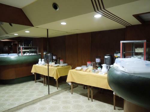 Apolo Hotel