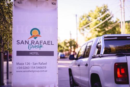 San Rafael Group Hotel