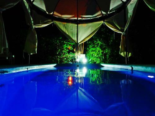 Lodge Caba�as Rancho Unelen
