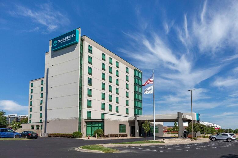 Hotel Clarion Suites Central