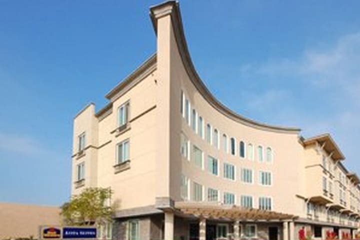 Hotel Best Western Avita Suites