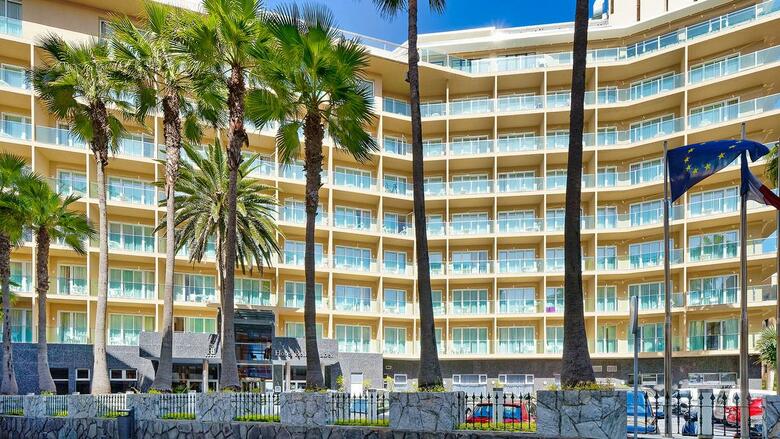 Hotel Reina Isabel