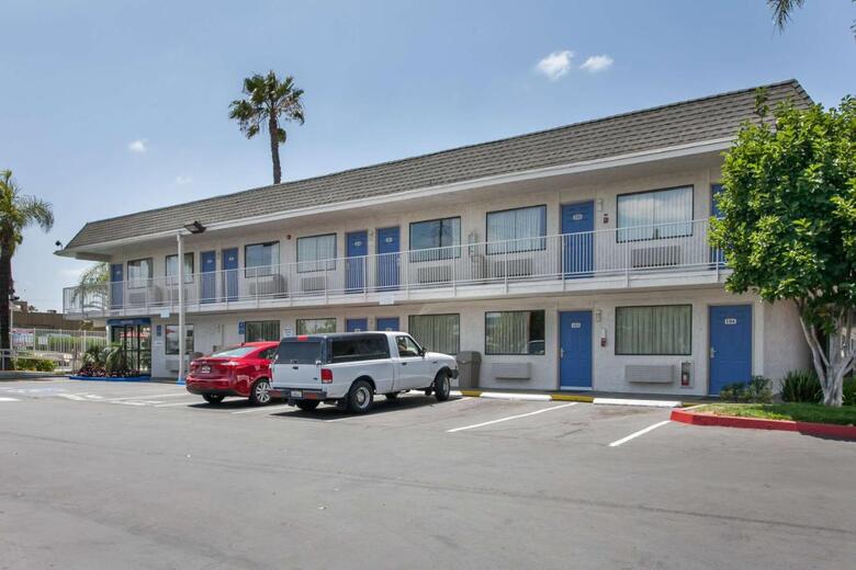Hotel Motel 6-rosemead, Ca - Los Angeles