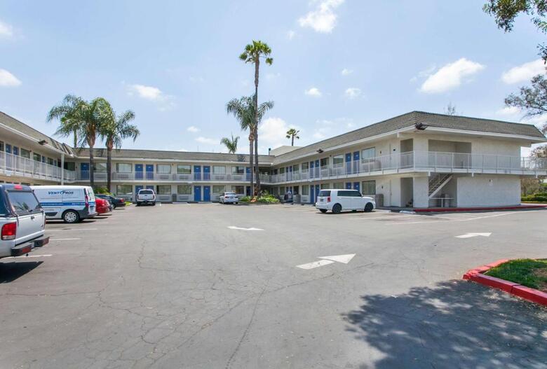Hotel Motel 6-rosemead, Ca - Los Angeles