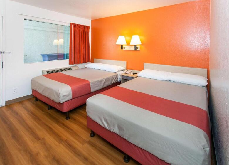 Hotel Motel 6-rosemead, Ca - Los Angeles
