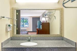 Hotel Knights Inn