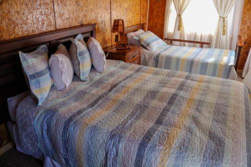 Hostal Caba�as Los Tilos