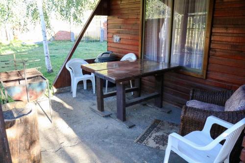Hostal Caba�as Los Tilos