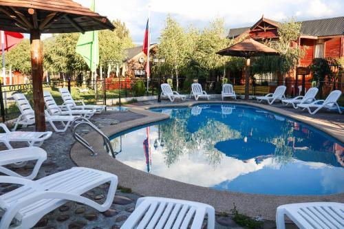 Hostal Caba�as Los Tilos