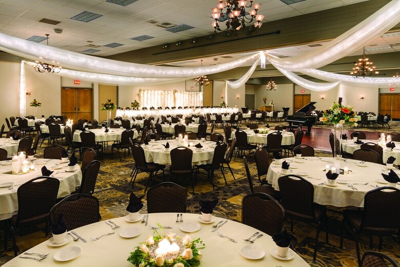 Hotel Arrowwood Resort And Conference Center