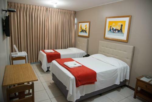 Max Hotel